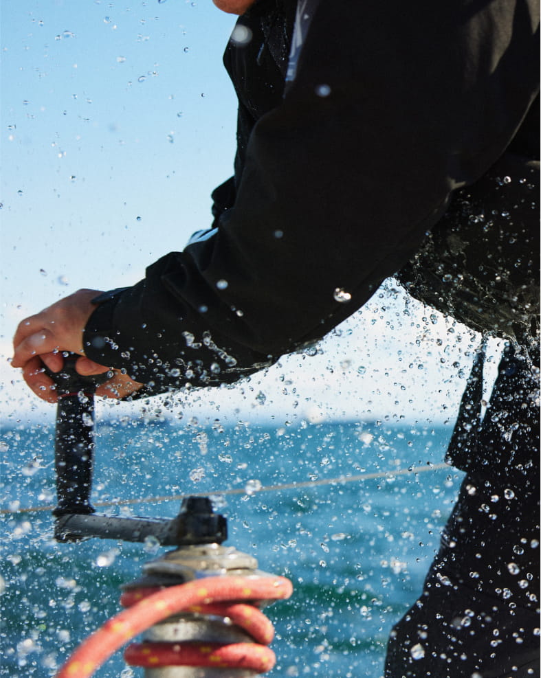 ヘリーハンセン LIFA BREAKER スチール写真